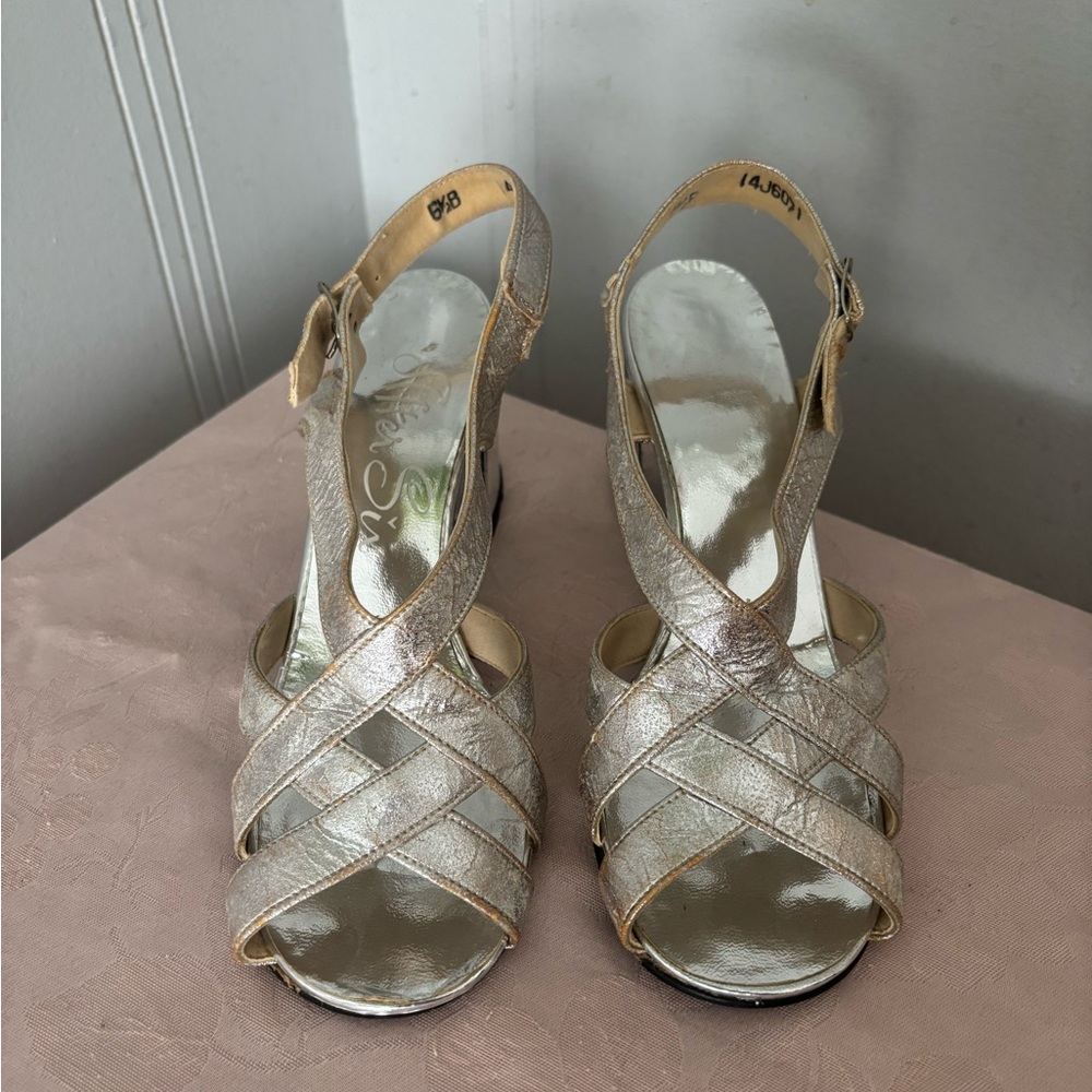 Vintage Metallic Silver Heels
